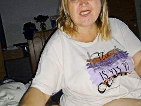 Handjob out of hospitality - POV