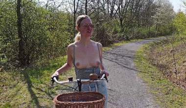 Titten raus es ist Frühling