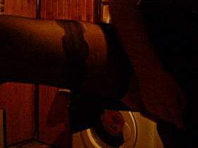 Vorschaubild vom Privatporno mit dem Titel "Mann wichst im Frauenkleid" von Thommyfick