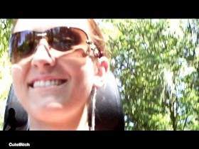 Vorschaubild vom Privatporno mit dem Titel "Cabrio-Fick" von CuteBitch