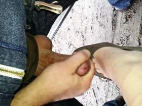 Vorschaubild vom Privatporno mit dem Titel "Entsaftung auf meinen High Heels" von SinaVelvet