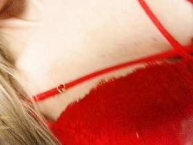 Leaving Both Your Cock And Wallet Throbbing