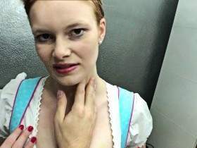 ARSCHGAUDI | DIRNDL MAUS WILL ARSCHFICKEN