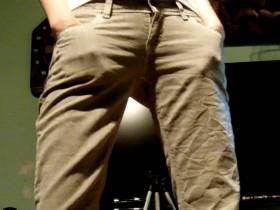 pissing close in bright horny Jean