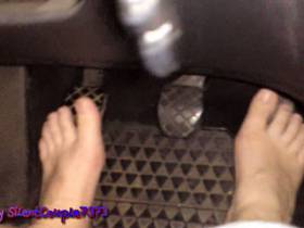 Foot fetish barefoot in the car ** **