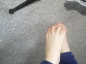 My sexy feet :)