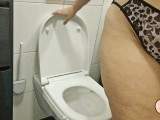 Secretly filmed on the toilet