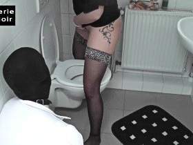 Vorschaubild vom Privatporno mit dem Titel "Abrichtung zum Toilettensklaven!" von CherieNoir