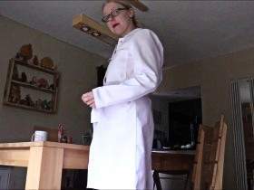 Doctor games - your sperm please for doctor Anni