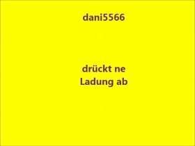 dani5566 auf dem Klo