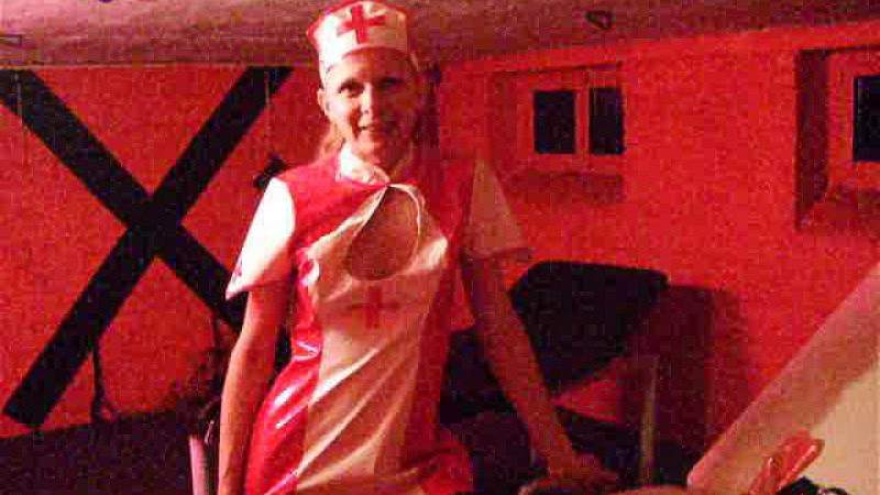 Krankenschwester Teen Schoen Ficksahne