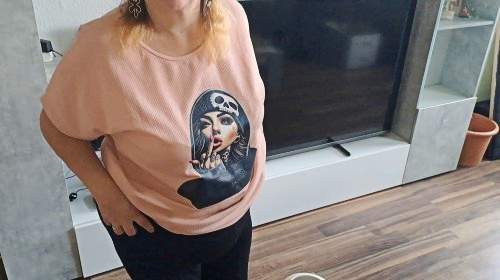 Klo besetzt - pinkeln in der Vase