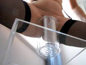 Vorschaubild vom Privatporno mit dem Titel "Trink meinen Fotzensprudel" von Hotvaleria