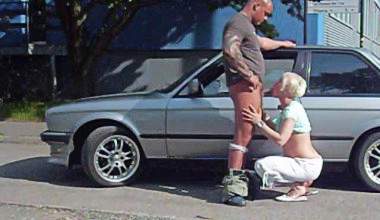 PARKPLATZ-BLOWJOB