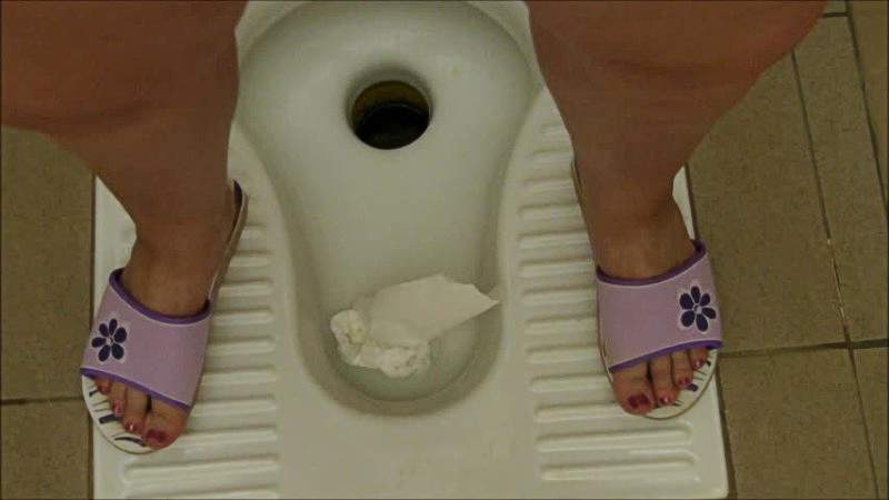 Frauenpenis Taetowierte Pisse Massage