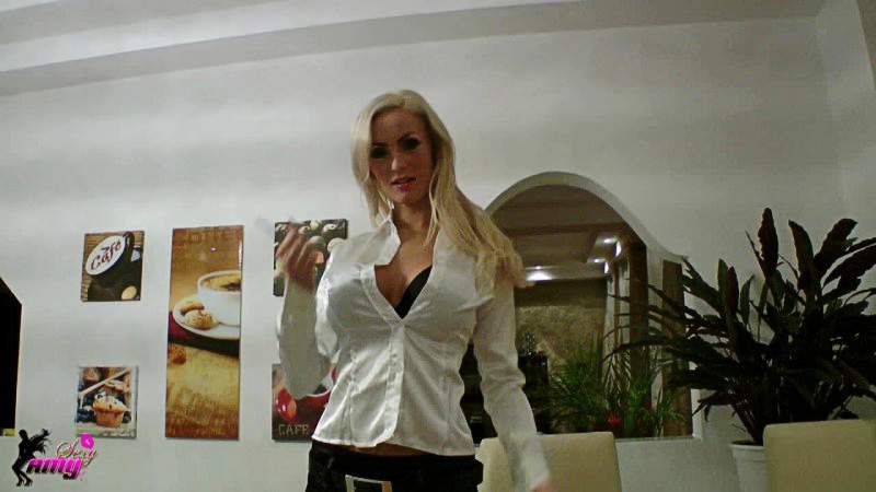 Geile lehrerin fickt student