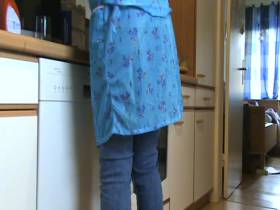 cooking in nylon smock