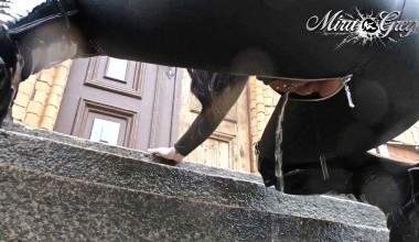 Friss meine Pisse!