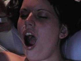 Vorschaubild vom Privatporno mit dem Titel "Wichs mir voll in meine Fresse" von Miss-United