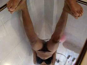 Pissing with mirror image