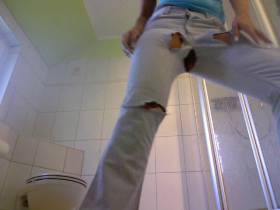 Vorschaubild vom Privatporno mit dem Titel "501 Jeans gerippt und......." von EvilBitch