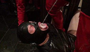 Ohne Limit - doppel Betankung im Piss Pack