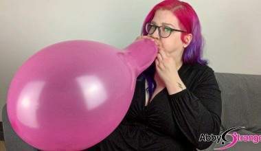 Looner Fetisch! Luftballons aufblasen bis sie platzen