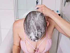 Head shave in sweet wetlook - underwear and body lotion