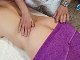 Anal massage for Julia Pink