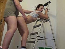 Vorschaubild vom Privatporno mit dem Titel "Hilfe unter Freunden mit Fremdfickpause" von CuteBitch