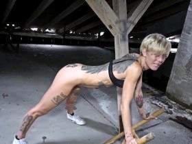 SKINNY-MILF Vicky (42) ohne Kondom im LOST PLACE hart durchgefickt