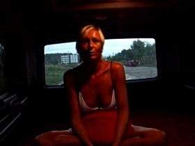 Vorschaubild vom Privatporno mit dem Titel "Pussy wagon deluxe" von Ramona_Deluxe