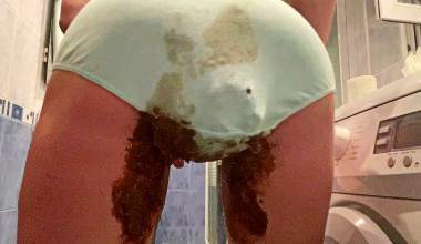Panty Poop Lover