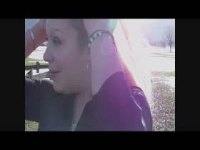 breitbeinig gepisst auf der parkbank(Ton HD)