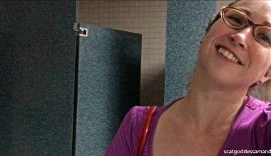 Tasting My Ass After A Firm Poop