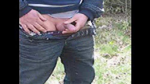 Erwischt beim pissen...