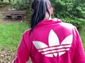 Creampie for fitness slut! Extreme outdoor fuck!