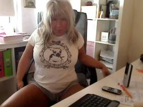 Vorschaubild vom Privatporno mit dem Titel "Wonneproppen" von Deine-Chefin