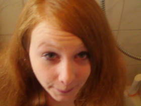 Vorschaubild vom Privatporno mit dem Titel "Pipi in meine geile fresse" von sexyvenushuegel