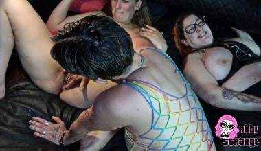 User Gruppensex mit Lia, Alex und Abby, Teil 2