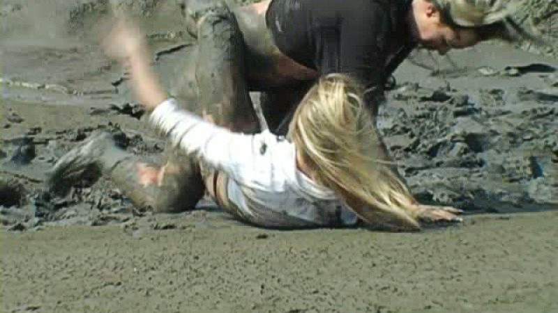 Catfight-Girl - mud wrestling in the mud.