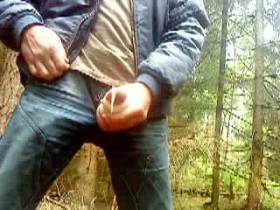 Vorschaubild vom Privatporno mit dem Titel "Taschenfotze missbraucht !" von SchwanzTaxi666