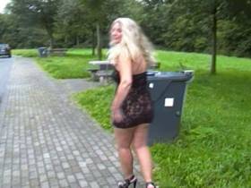 Mega weit Piss(Outdoor)