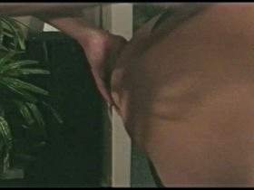 Retro Lesben - Haarige Fotze im Geschmackstest