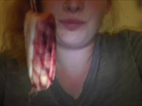 Vorschaubild vom Privatporno mit dem Titel "ACHTUNG!!!MONATSBLUTUNG!...wer ist geil drauf?" von sexyvenushuegel