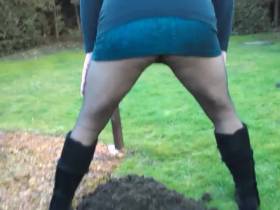 Molehill piss