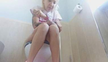 REAL MORNING big, but very big POO!!