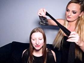 COCK SHARING ENTJUNGFERUNG?! ARINA (18): IST SIE ENDLICH BEREIT?!