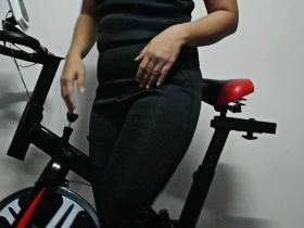 Vorschaubild vom Privatporno mit dem Titel "Spermadusche nach dem Sport! Fitness Maus!" von sexynoy