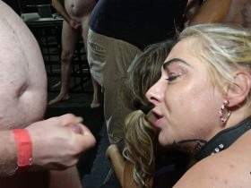 We prefer to fuck without condoms, and cumming is mandatory.